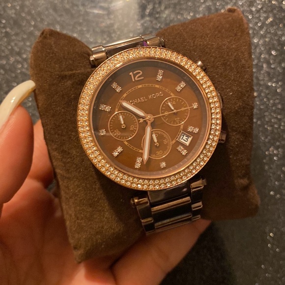 Michael Kors Stainless Steel Watch - Picture 5 of 8